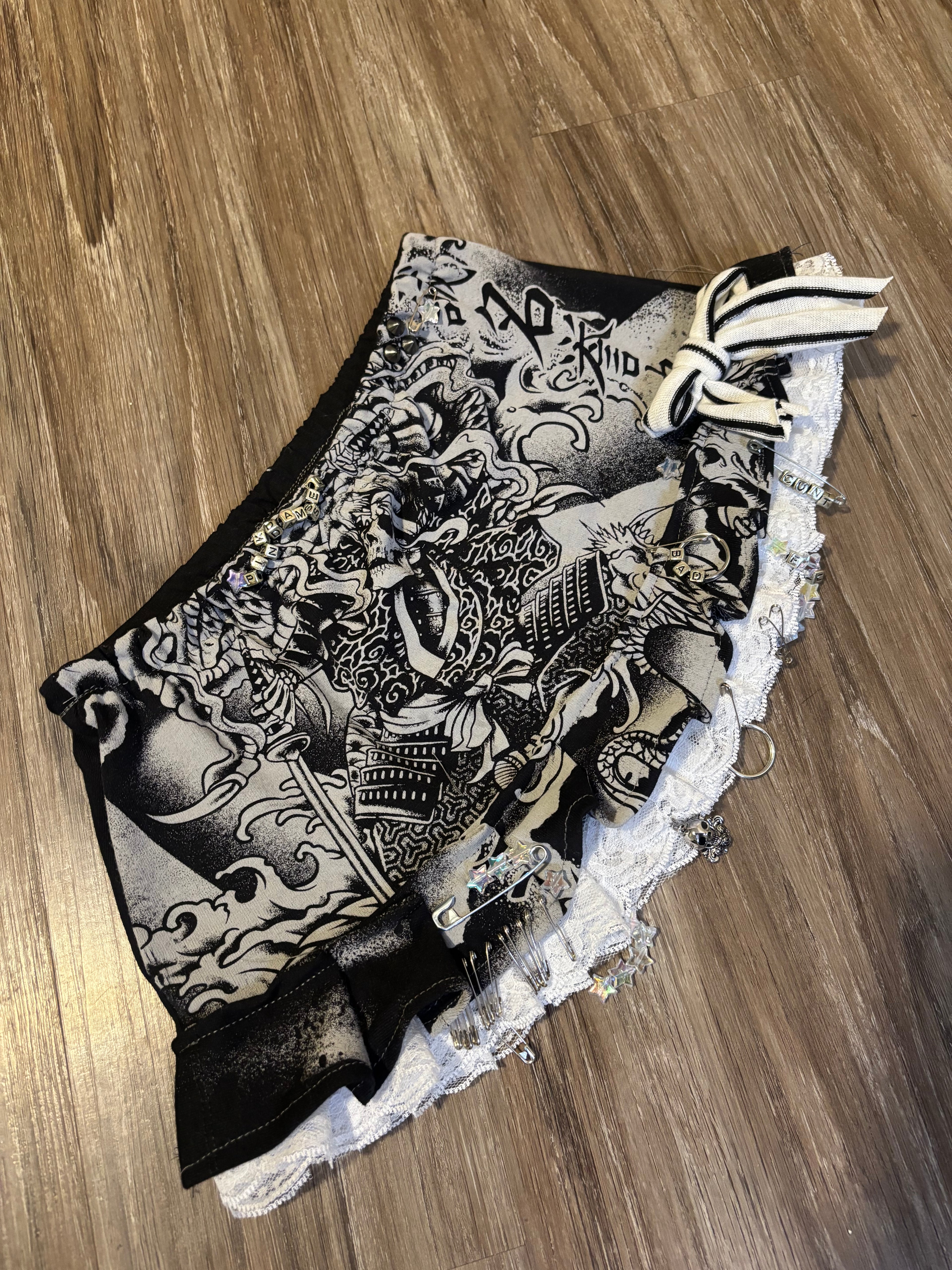 Lacey The  mini 🖤