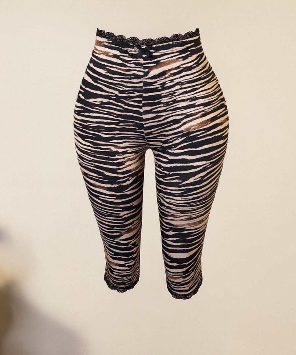 Wild thoughts zebra capris