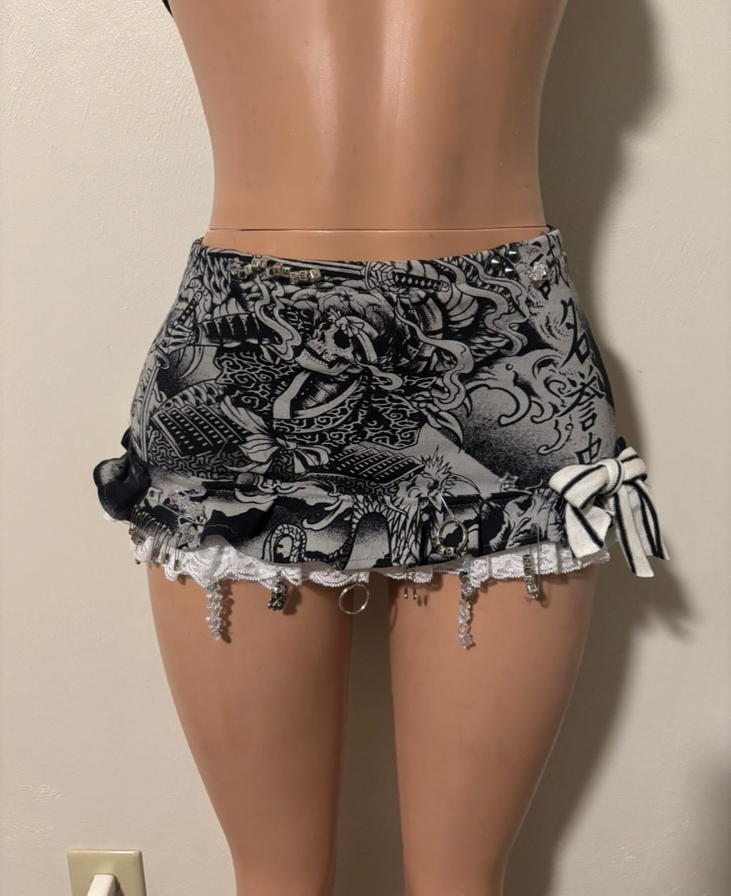 Lacey The  mini 🖤